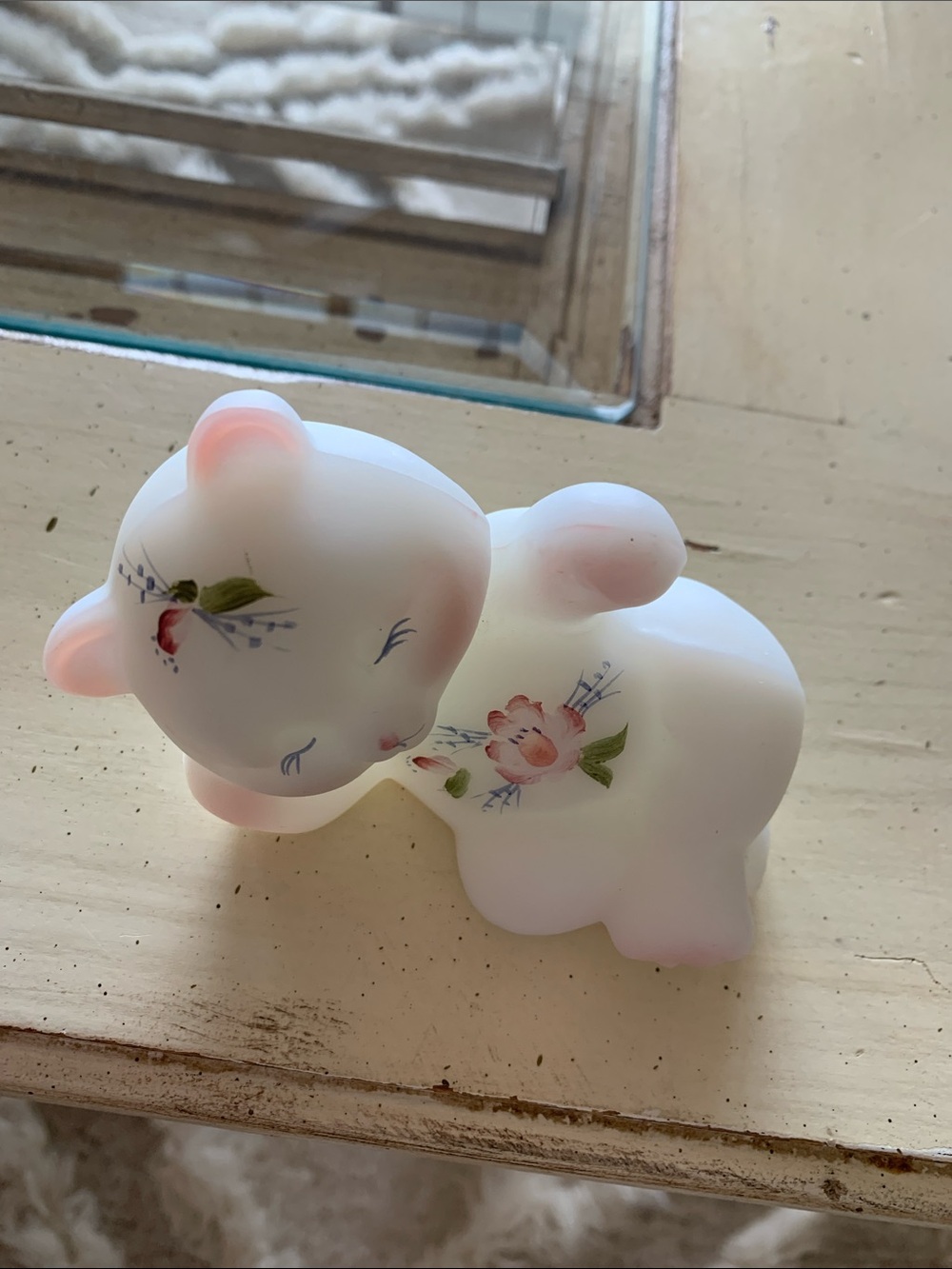 Vintage Fenton Hand Painted Floral Satin White Glass Bear Figurine - Picture 7 of 7